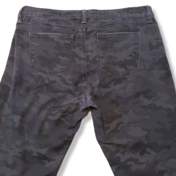 STS Blue Jeans Size 30 Alice Ankle Skinny Jeans Distressed Destroyed Camouflage - Picture 4 of 9